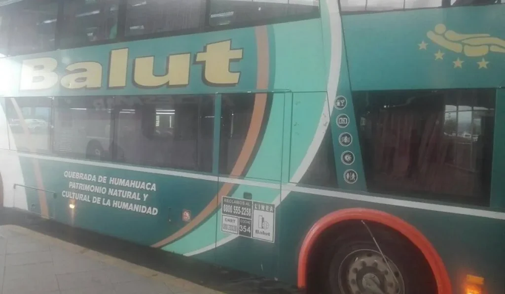 Robo de colectivo en la terminal de San Pedro de Jujuy
