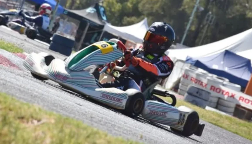 Felipe Balderrama logró sumar puntos en el karting Senior Max