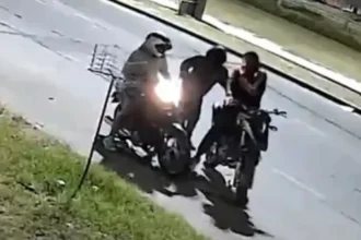 Banda de motochorros asaltó a una pareja en San Guillermo II