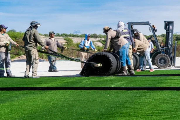 Inauguración de la cancha sintética de hockey en La Mielera el 5 de abril