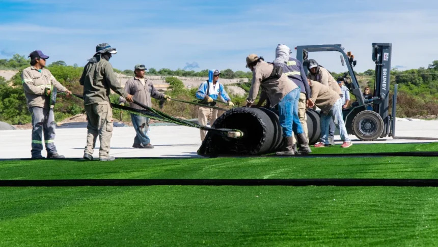 Inauguración de la cancha sintética de hockey en La Mielera el 5 de abril
