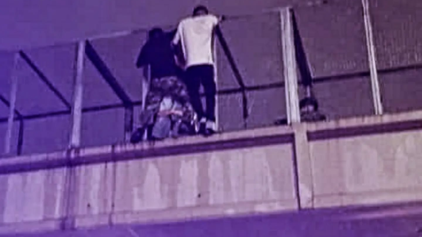 Rescate de adolescente en Jujuy: Intervención heroica en la pasarela de avenida Savio