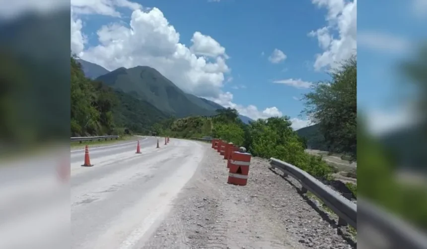 Cortes de rutas en Jujuy: sectores intransitables por crecida de ríos