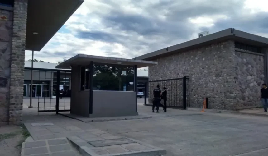 Conflicto interno en la policía por bonificaciones exclusivas para mandos