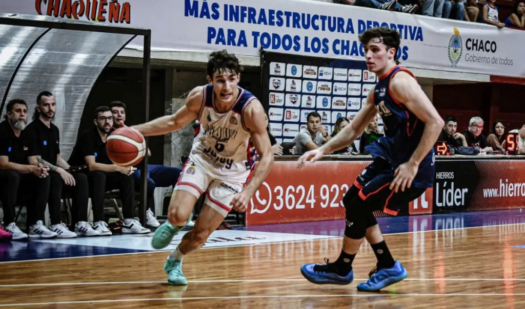 Jujuy Básquet logró una victoria clave en Chaco con una actuación estelar de Ramiro Stehli