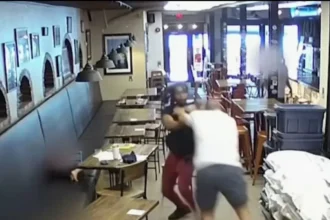 Violento ataque en lomitería céntrica deja a cliente amenazado