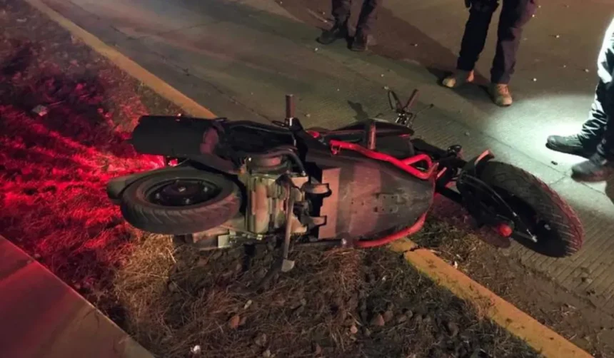 Grave accidente de moto en San Pedro de Jujuy: motociclista internado