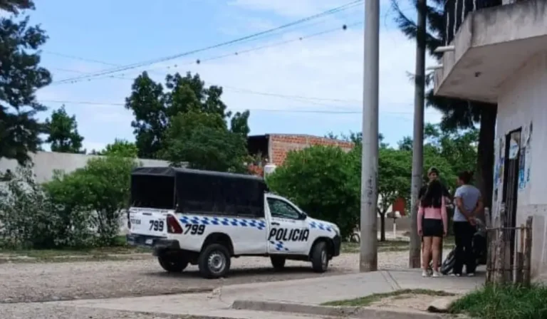 Homicidio en El Talar: un hombre fue asesinado a puñaladas en una panadería