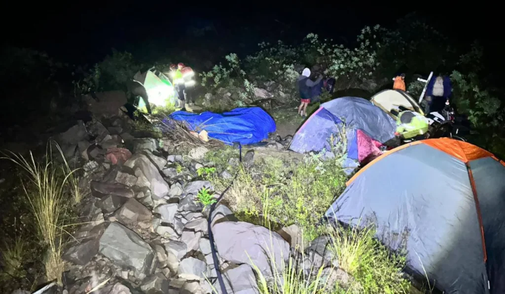 Rescate de peregrinos en Quebrada: más de 30 personas evacuadas por temporal