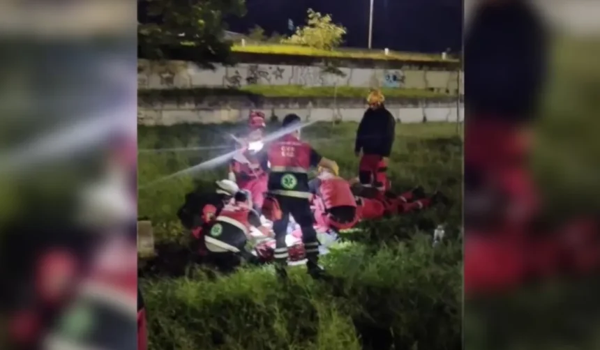 Un niño cayó seis metros en una cámara séptica tapada con cartón