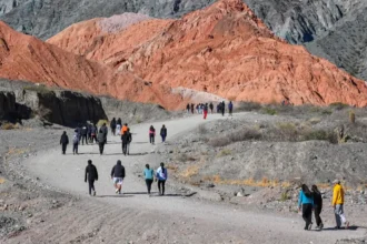 Excursión de montaña en Purmamarca para celebrar a las mujeres