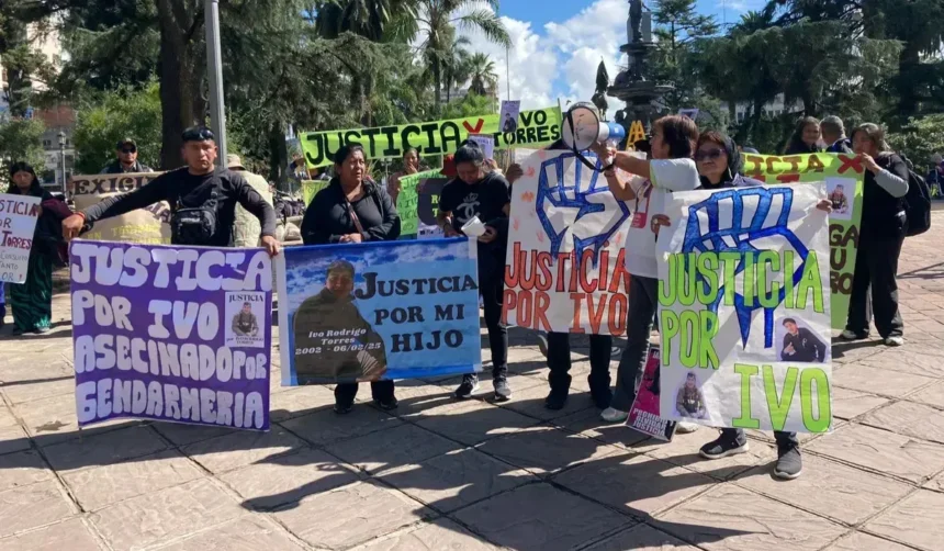 Justicia libera a gendarmes en caso Torres: rechazo de la querella