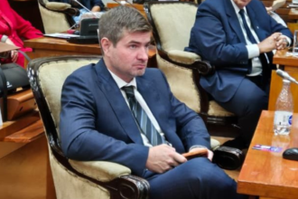 Canedi critica gobernador y presenta agenda legislativa de La Libertad Avanza