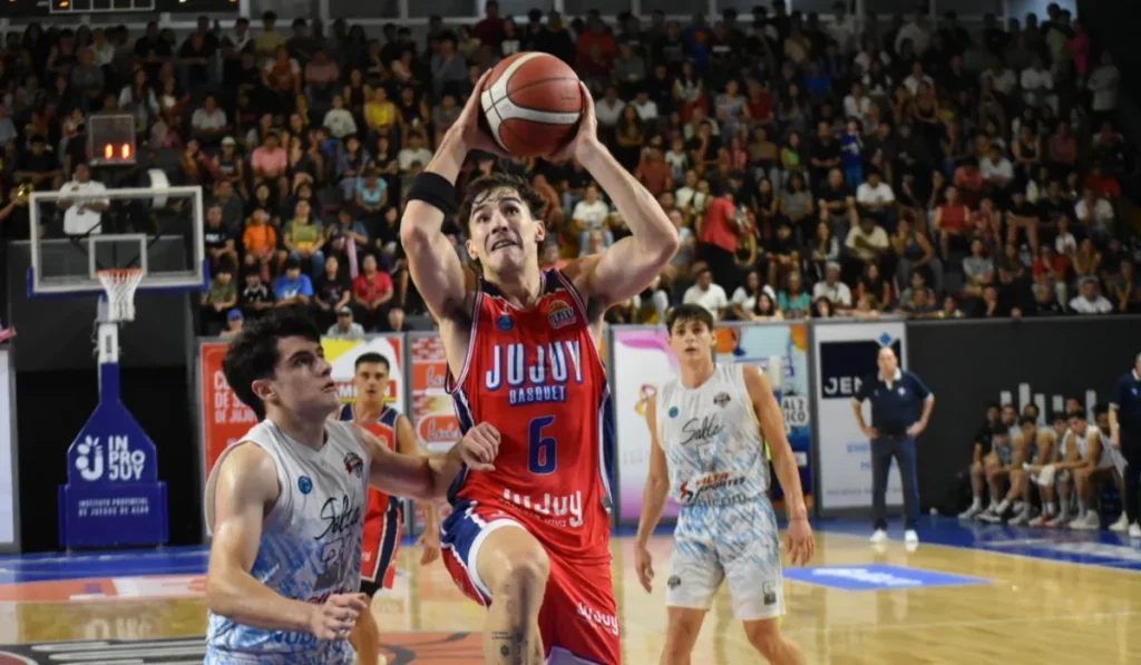 Salta Basket se lleva un triunfo en dobles suplementarios ante Jujuy