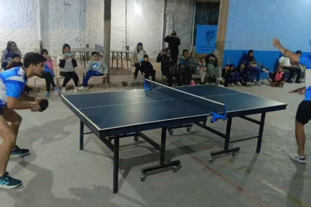 Nueva escuela de tenis de mesa en Abra Pampa impulsa el crecimiento del deporte