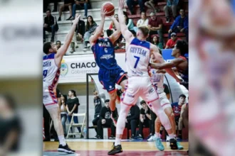 Jujuy Básquet logra triunfo de visitante y se acerca a cerrar la serie de reclasificación