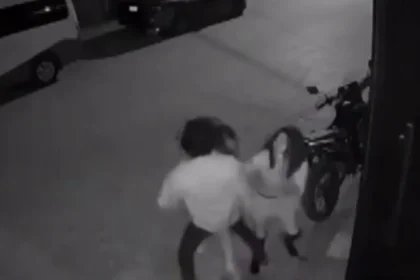 Agresión a ex pareja en Palpalá: atacó a la madre frente a sus hijas