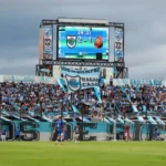 Regresan los hinchas visitantes al estadio 23 de Agosto en prueba piloto