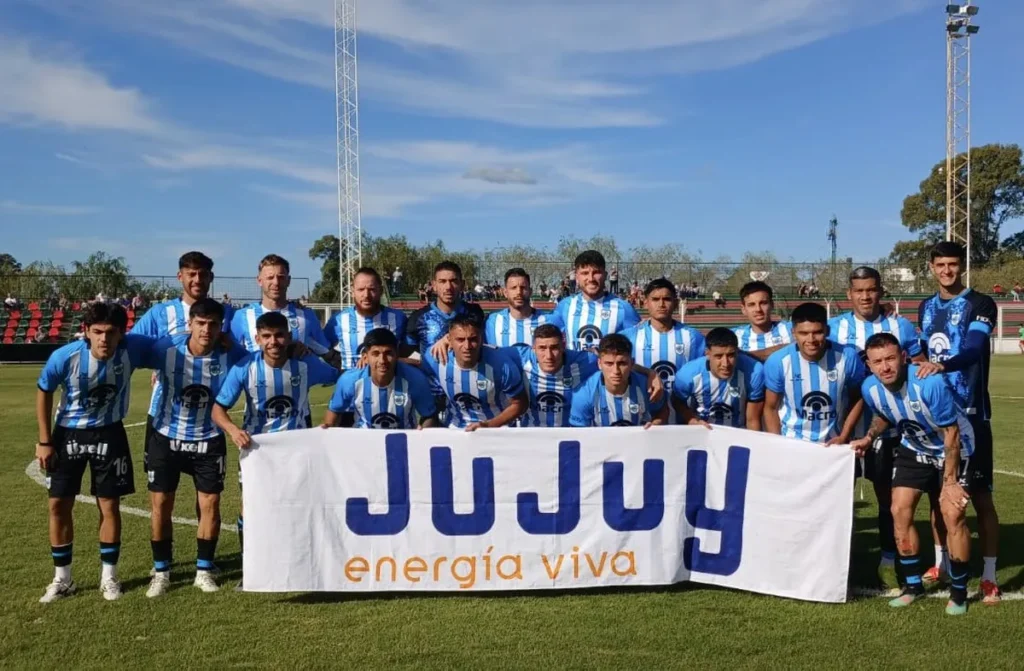 Gimnasia logró la remontada ante Agropecuario y sigue liderando