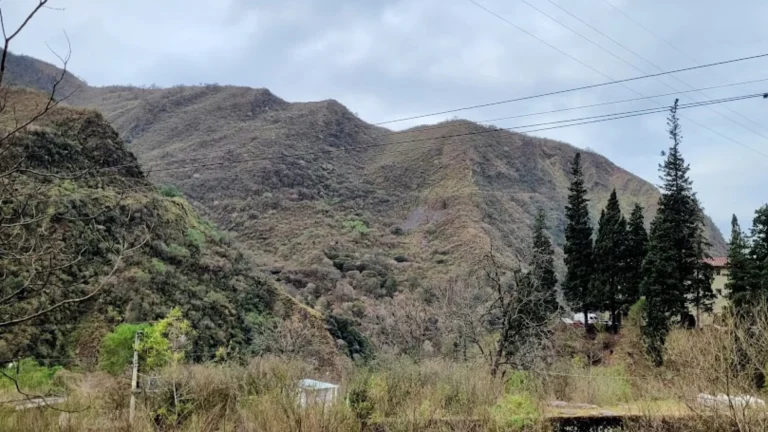 Mujer de 37 años murió al caer en Termas de Reyes durante trekking