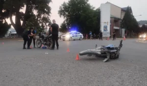 Dos menores graves tras choque de motocicletas en San Pedro de Jujuy