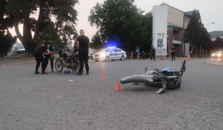 Dos menores graves tras choque de motocicletas en San Pedro de Jujuy