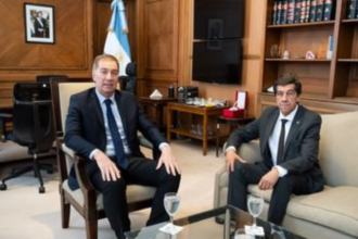 Sadir se reunió con Santilli para exigir soluciones por la caída de la coparticipación federal