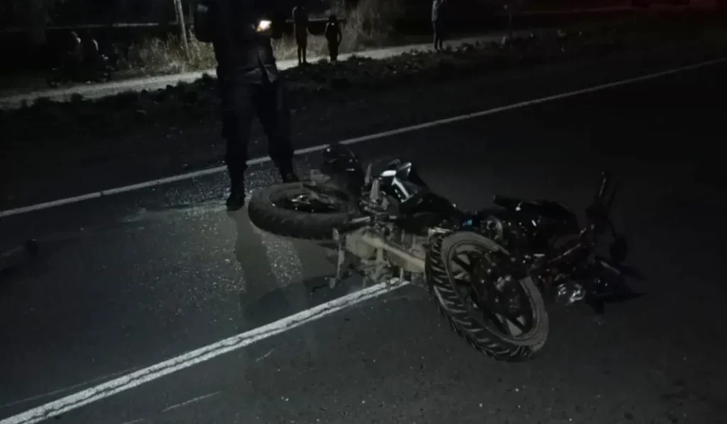Motociclista falleció tras impactar contra un contenedor de escombros