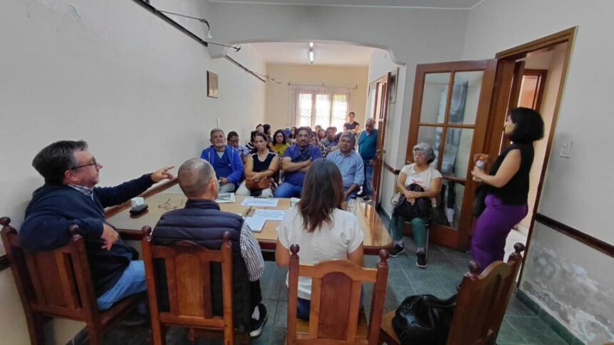 Profesionales de Jujuy rechazan el ajuste y exigen recomposición salarial