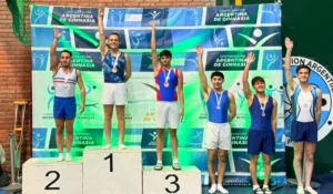 Santiago Ferrari consigue el oro en doble mini trampolín