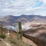 Miles de peregrinos inician la peregrinación al Abra de Punta Corral en Jujuy