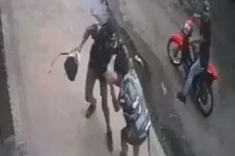 Adolescente fue asaltado por motochorros en Alto Comedero tras dormirse en colectivo