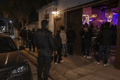 Clausuraron una peña clandestina en Palpalá tras denuncias de vecinos