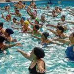 Actividad física en el agua: lanzan programa Comunidad Saludable para adultos