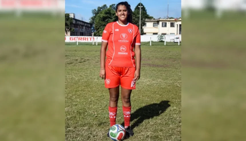 Irina Vargas debutó en la Primera de Gorriti con apenas 16 años
