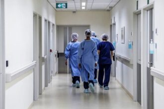 Jujuy implementa programa de becas para estudiantes de Medicina con obligación laboral