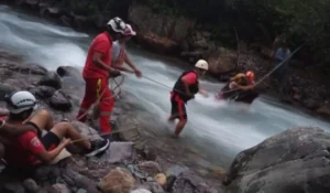 Operativos de rescate en Jujuy: seis personas salvadas de las crecidas de ríos