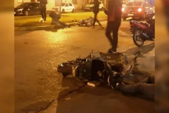 Choque de motocicletas en Palpalá: tres heridos, uno en grave estado