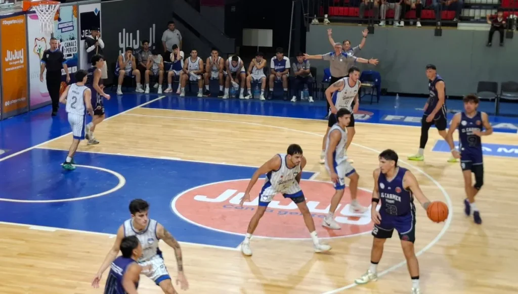 El Carmen Básquet se impone ante Belgrano y consolida el liderazgo en la NOA
