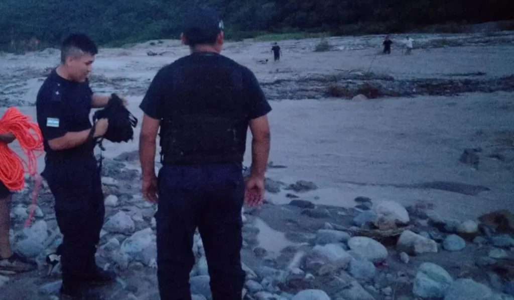 Localizan sin vida a un hombre de 60 años en el Río Perico tras operativo de búsqueda