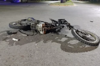 Motociclista alcoholizado sufrió accidente en Perico y fue hospitalizado