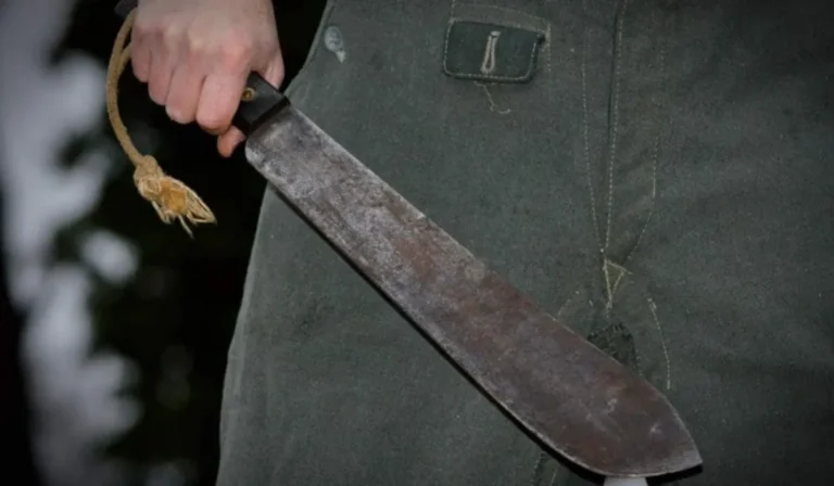 Ataque con machete en San Pedro: un hombre hirió a su suegro durante disputa familiar