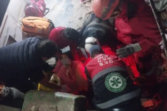 Derrumbe de pared por viento: una mujer herida en Campo Verde
