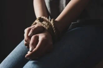 Robo en Perico: tres delincuentes maniataron a una mujer y sustrajeron 11 millones