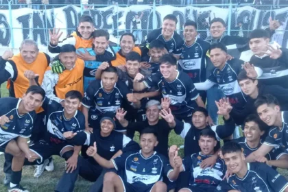 Cuyaya venció a Lavalle en el clásico de fútbol con una goleada de 4-0