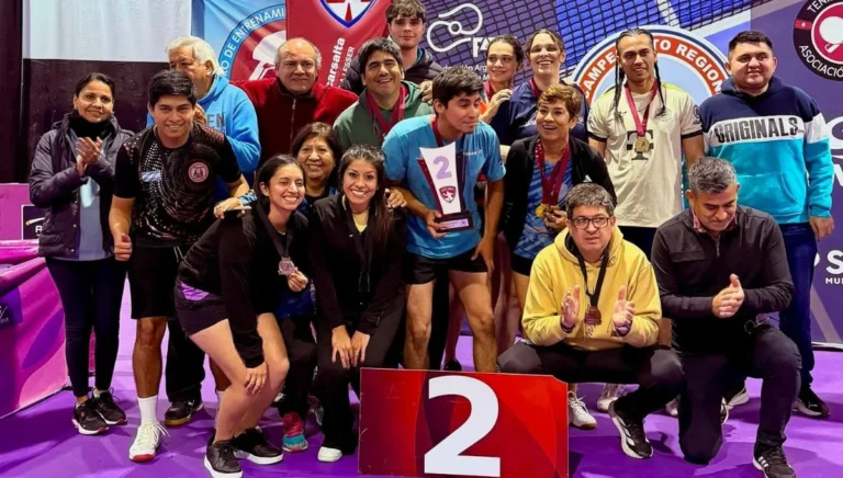 Jujuy logró once títulos en el tenis de mesa regional del NOA