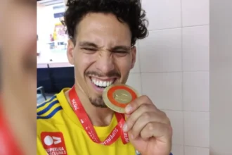 Nahuel Camacho logró el ascenso y el título con SUAC Canarias en España