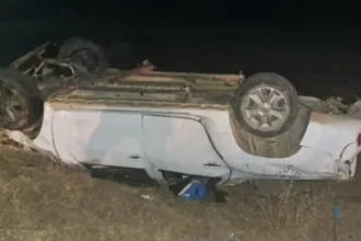 Grave accidente: una persona en estado crítico tras vuelco en Pumahuasi