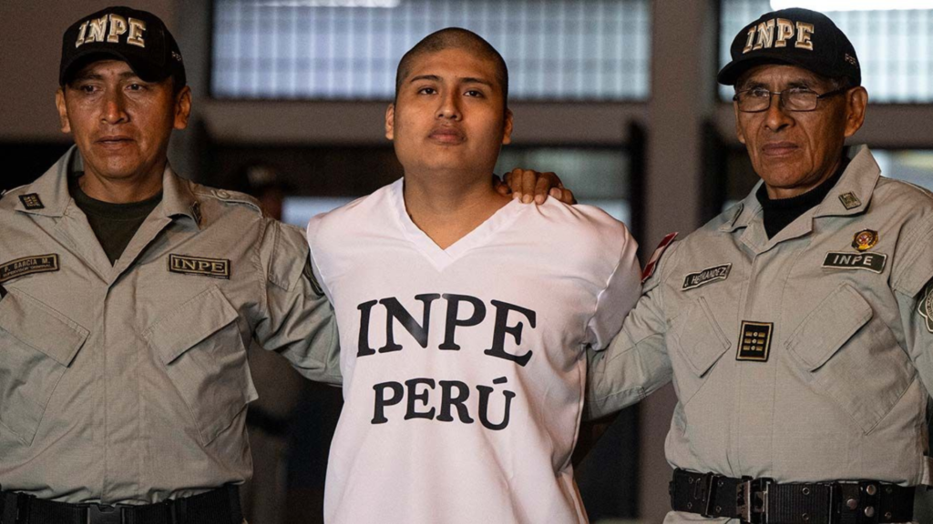 Indagan a Pequeño J tras su llegada a la Argentina por el triple crimen