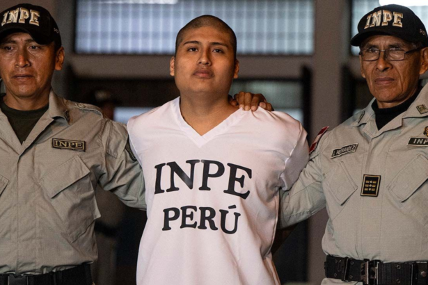 Indagan a Pequeño J tras su llegada a la Argentina por el triple crimen